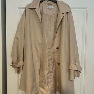 Via Spiga Classic Tan Waterproof Trench Coat